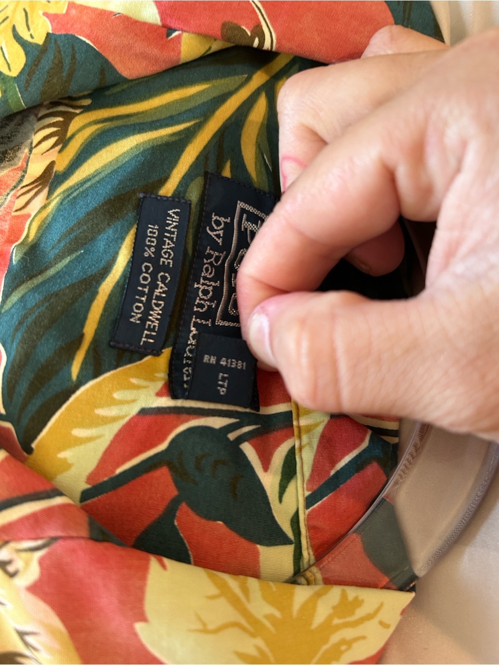 Vintage Polo by Ralph Lauren Medium Caldwell 100% Cotton Hawaiian Shirt EUC - Picture 7 of 7